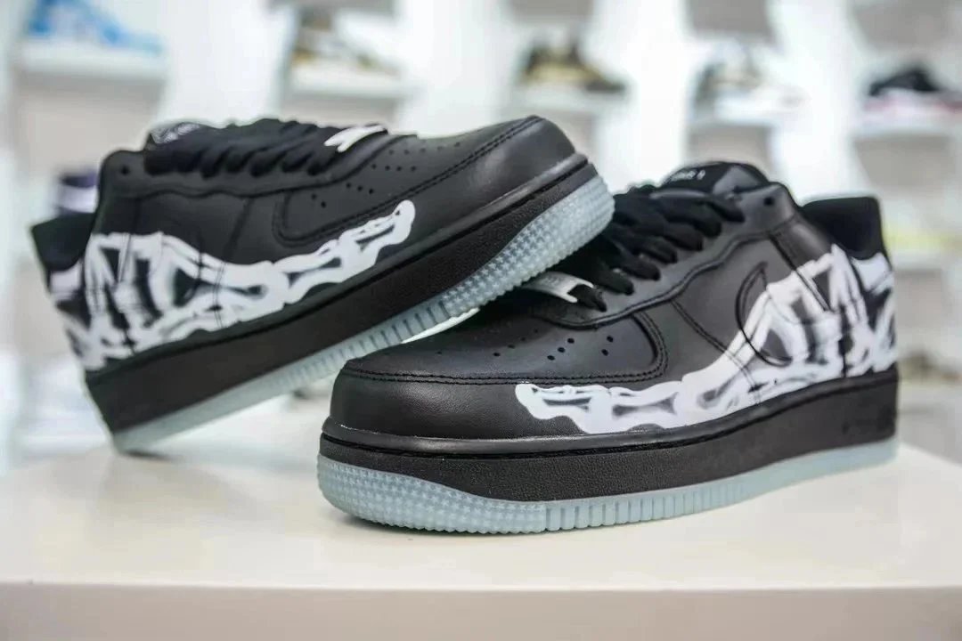 Nike Air Force 1 Black White Graphic Street Sneakers