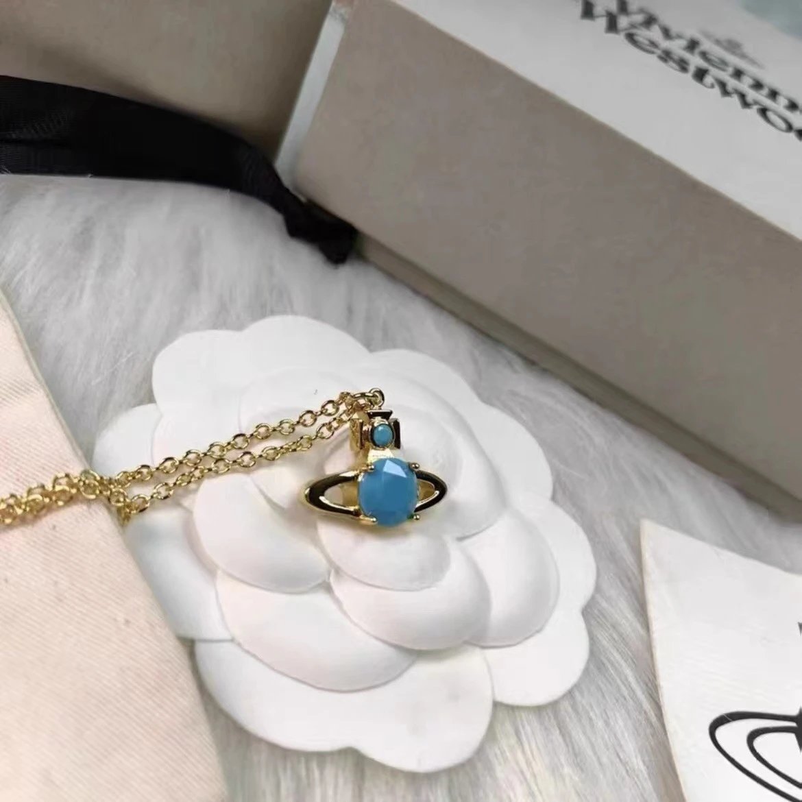 Vivienne Westwood Orb Blue Turquoise Gold Chain Necklace
