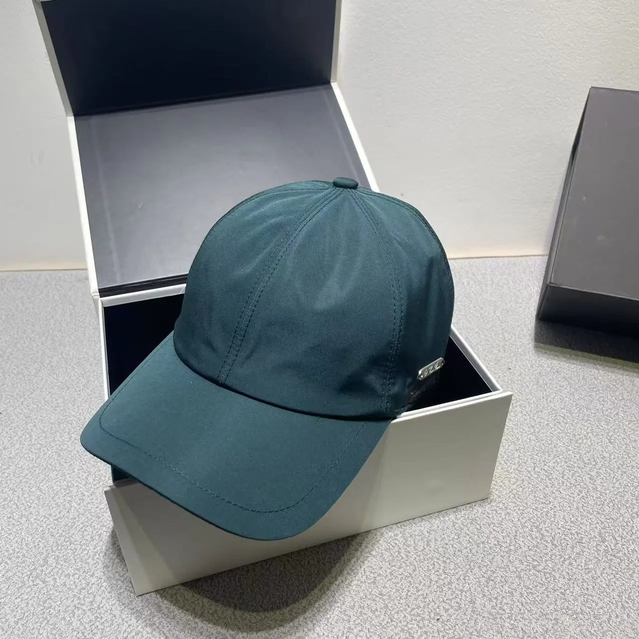 Unbranded Classic Six Panel Snapback Cap Assorted Colors Casual Baseball Hat