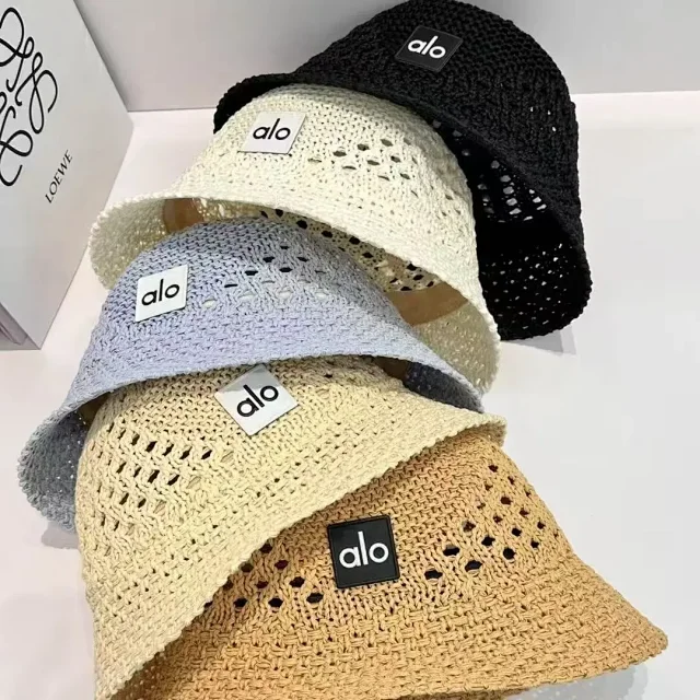 Alo Hats Open-Knit Bucket Hat product detail image 1