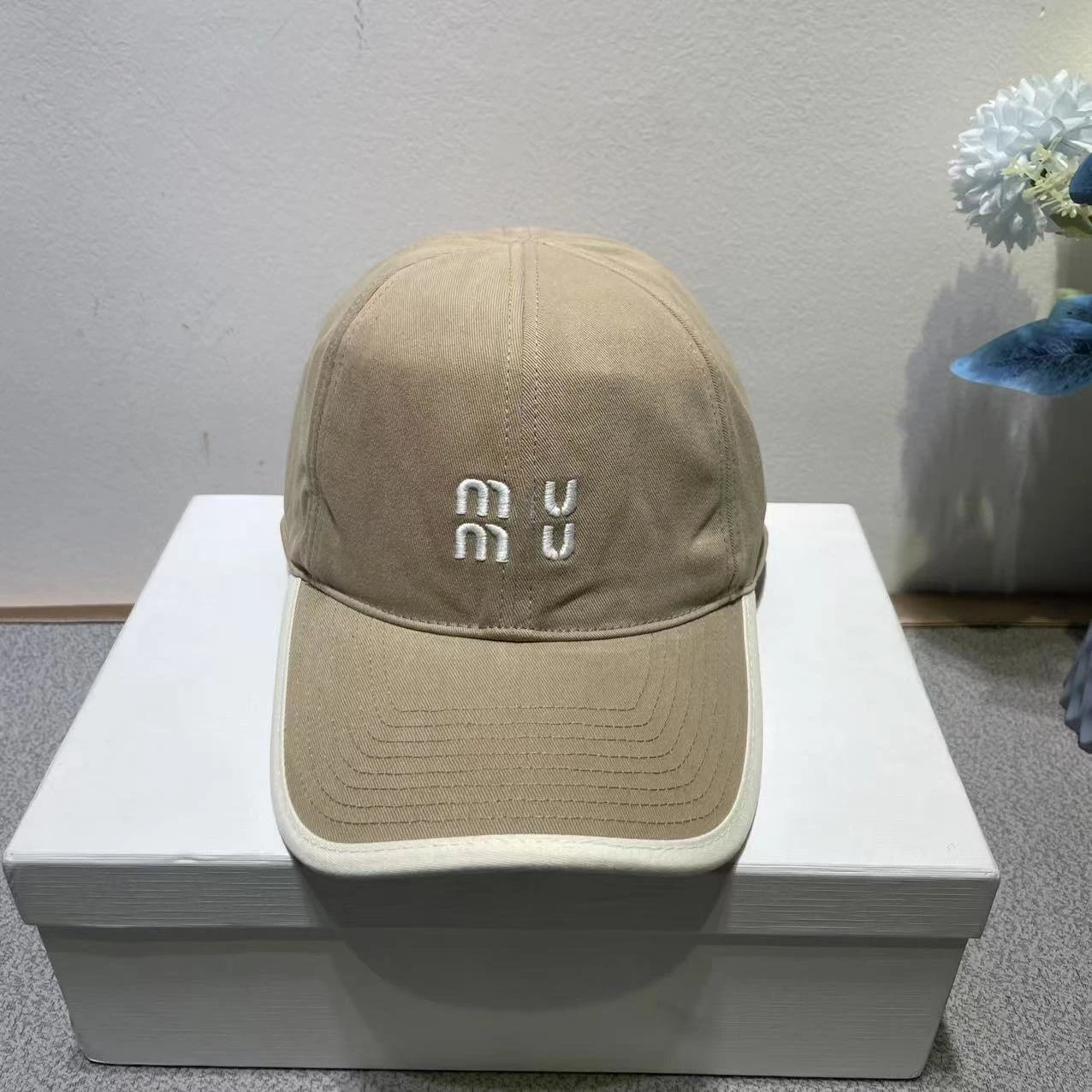 MU Brand Embroidered Logo Adjustable Baseball Cap Navy Pink White Gray Casual