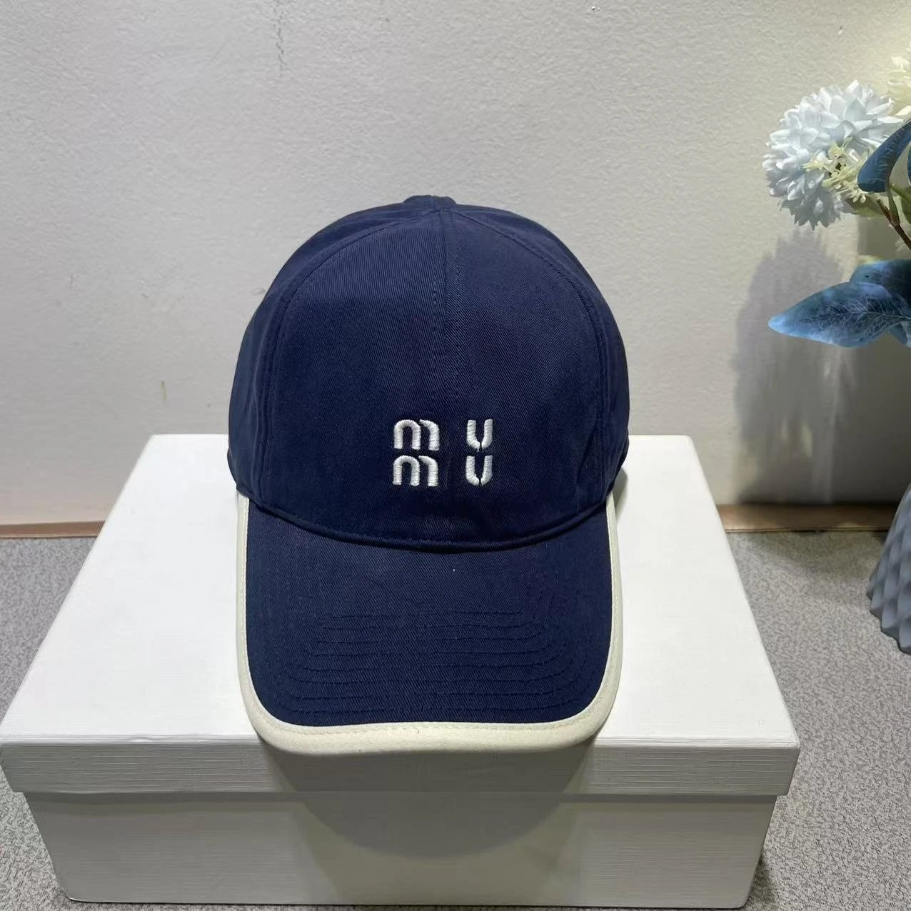 MU Brand Embroidered Logo Adjustable Baseball Cap Navy Pink White Gray Casual