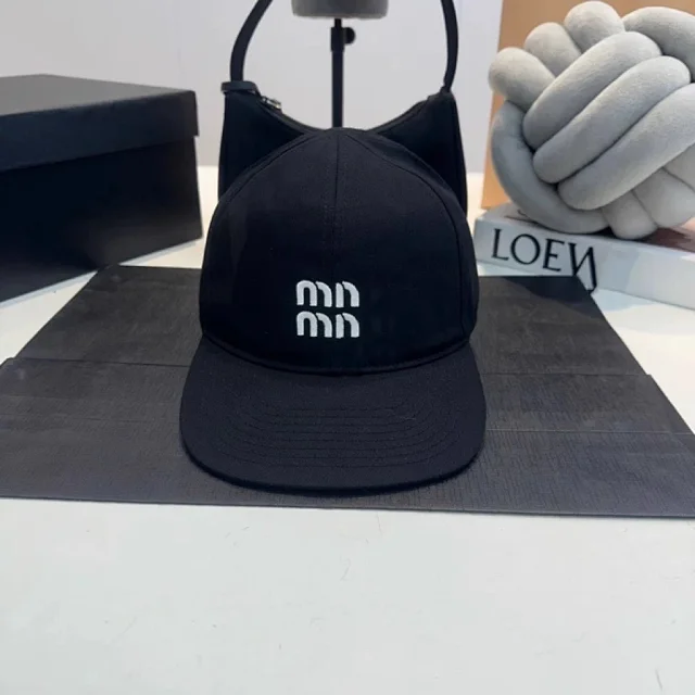 Miu Hats Embroidered Logo Baseball Cap product detail image 11