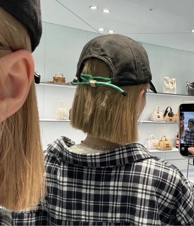 Miu Hats Embroidered Logo Baseball Cap product detail image 8