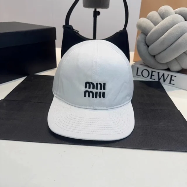 Miu Hats Embroidered Logo Baseball Cap product detail image 14