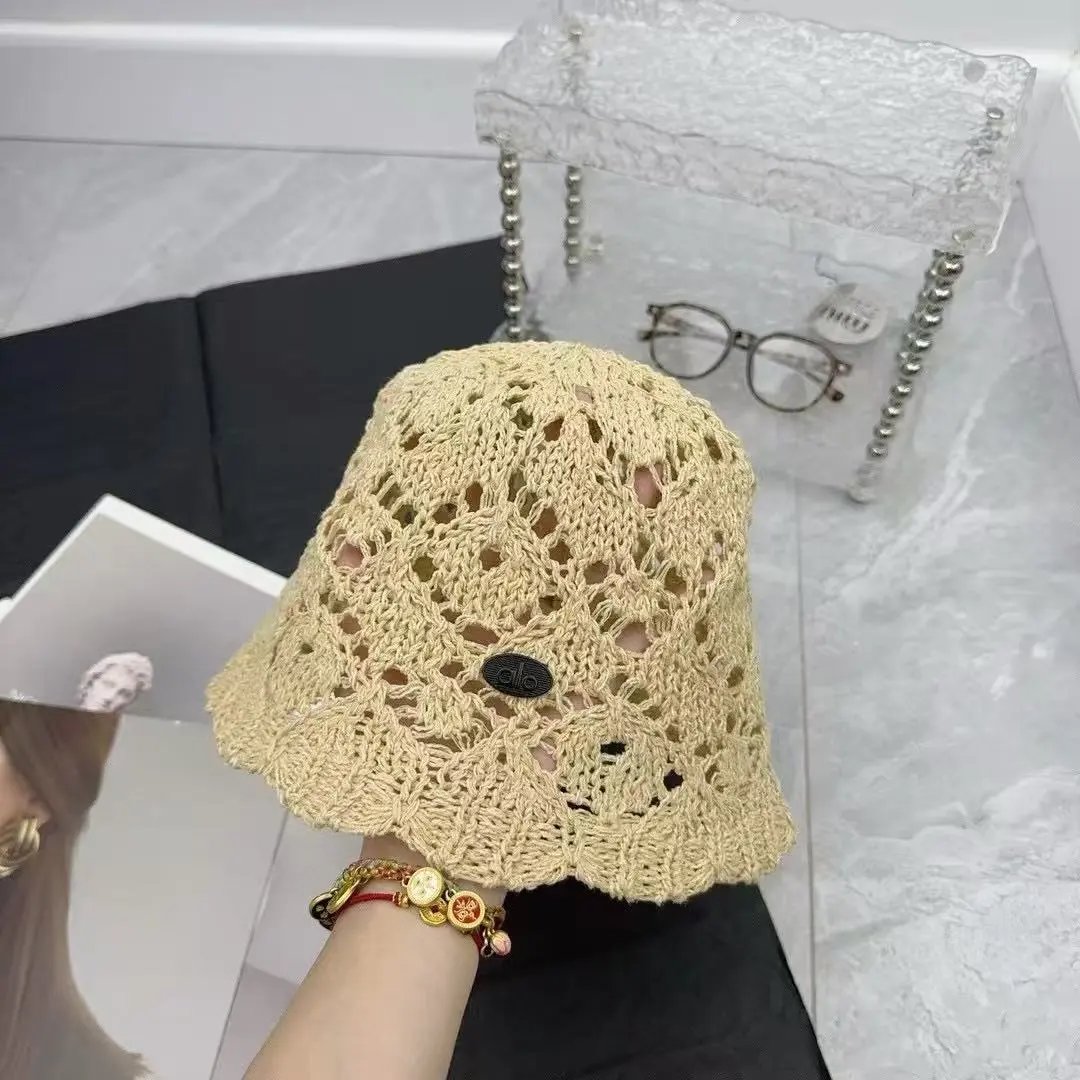 alo Hats Crochet openwork bucket hat with scalloped brim image 5