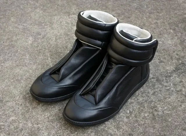 Unbranded Boots Padded-Collar High-Top product detail image 5