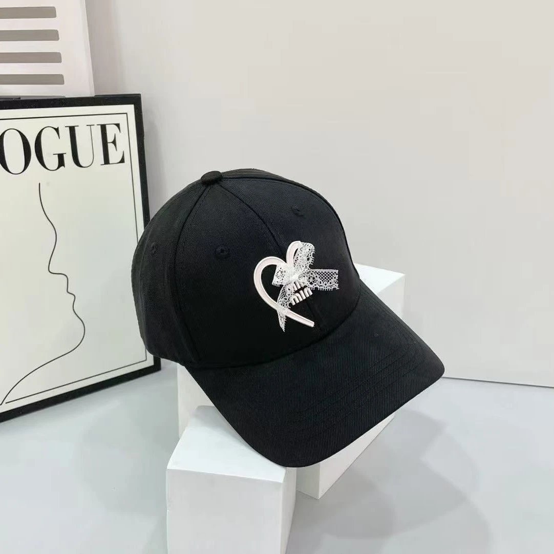 Miu Hats Heart and Lace Bow Baseball Cap image 4