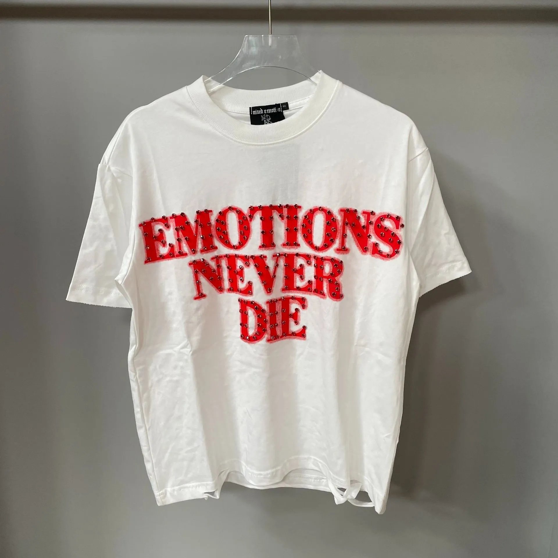 Mixed Emotion T-Shirts Rhinestone Emotions Never Die Graphic — White and red