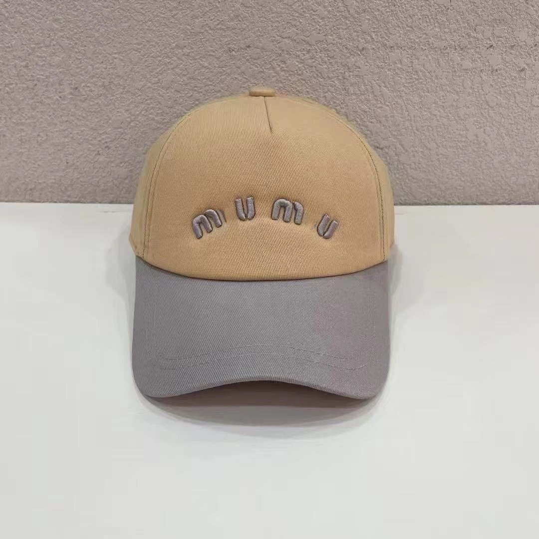 Miu Hats Embroidered Logo Two-Tone Baseball Cap — camel gray