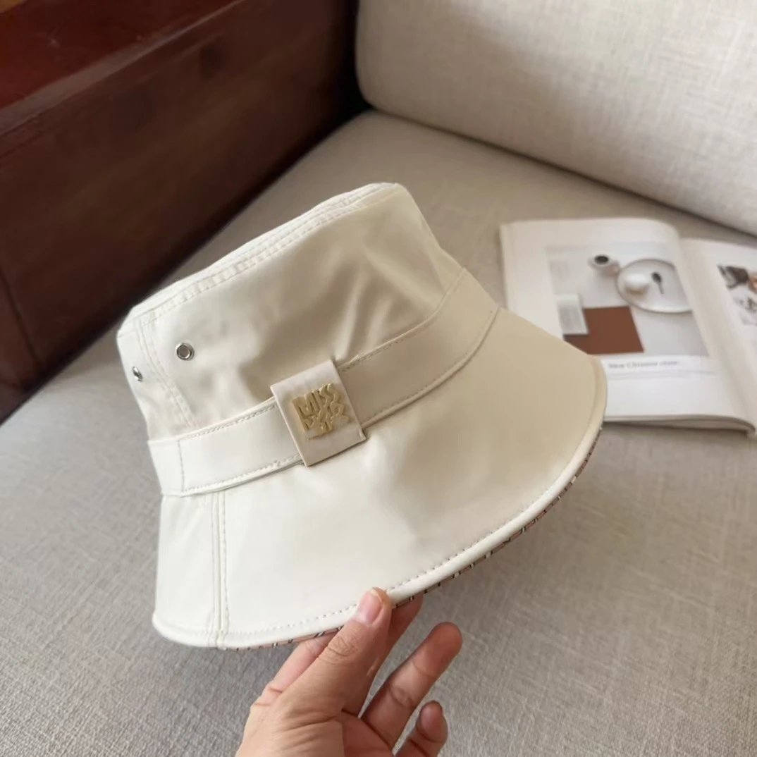 Miu Miu Bucket Hat Beige Black Reversible Casual Hat