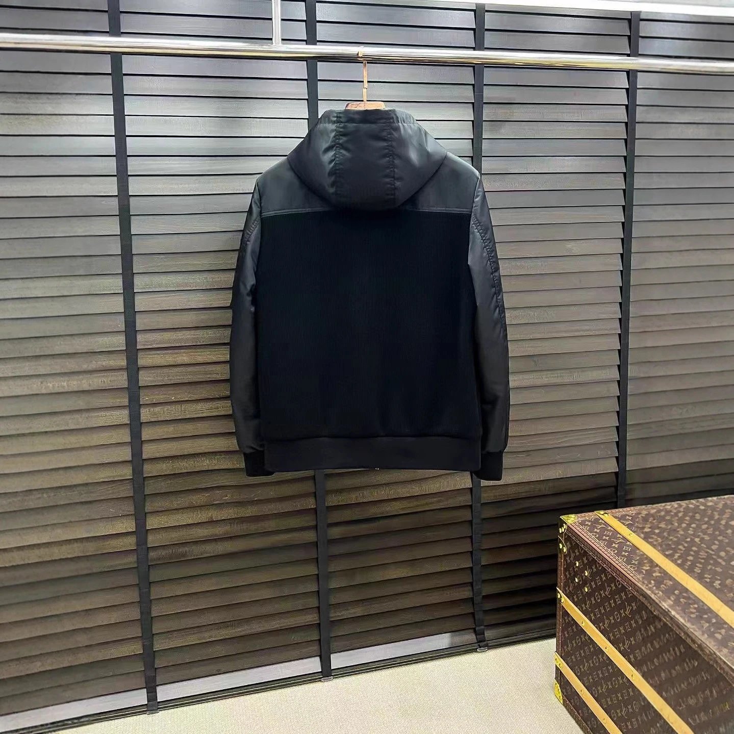Black Hooded Zipper Jacket With Patch Pocket And Logo Badge