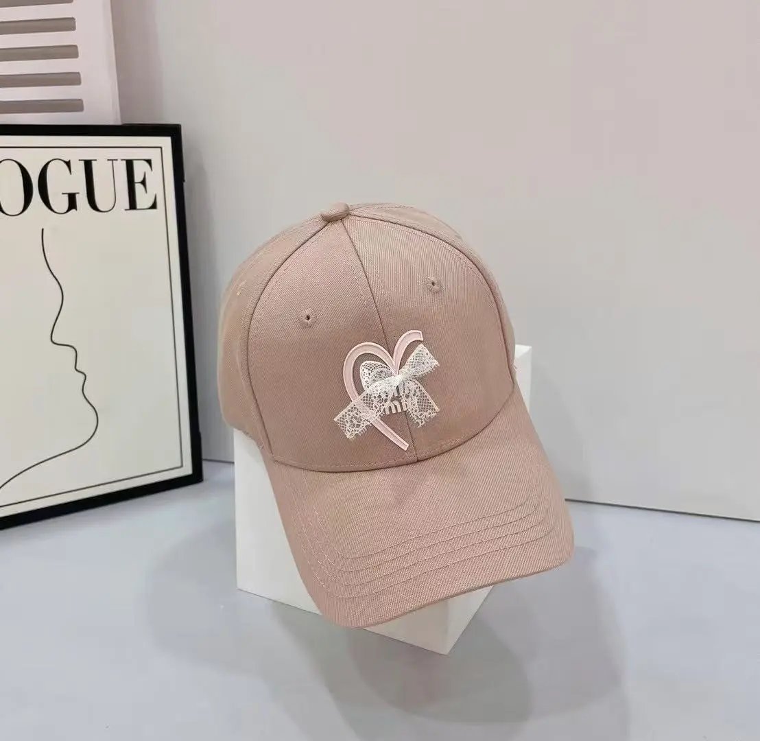 Miu Hats Heart and Lace Bow Baseball Cap — Pink