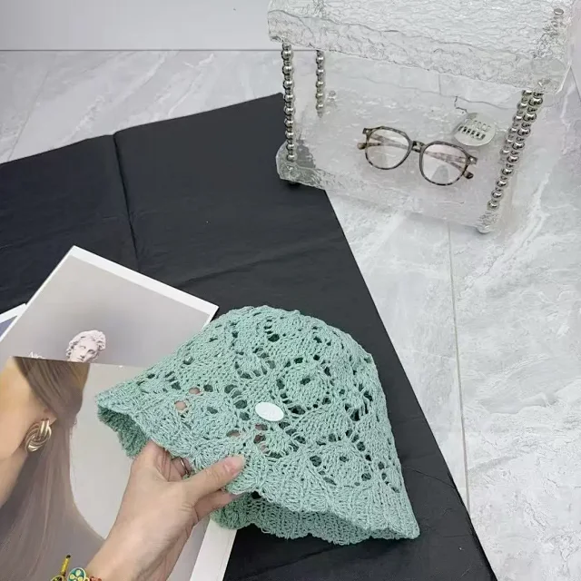 alo Hats Crochet openwork bucket hat with scalloped brim product detail image 9