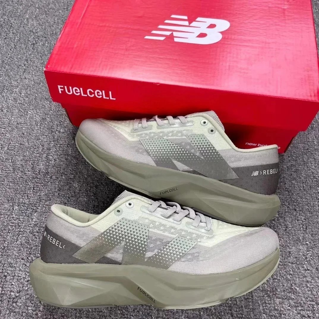 New Balance Sneakers FuelCell Rebel v4 — Olive green