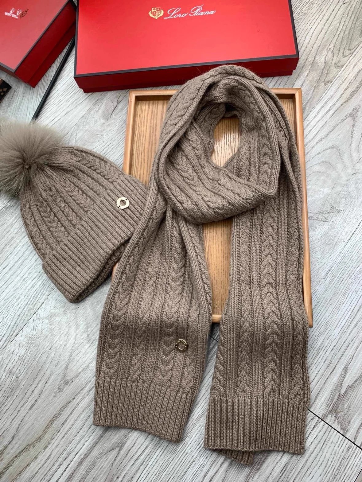 Unbranded Knitted pom-pom hat and scarf set — Twist-knit camel color