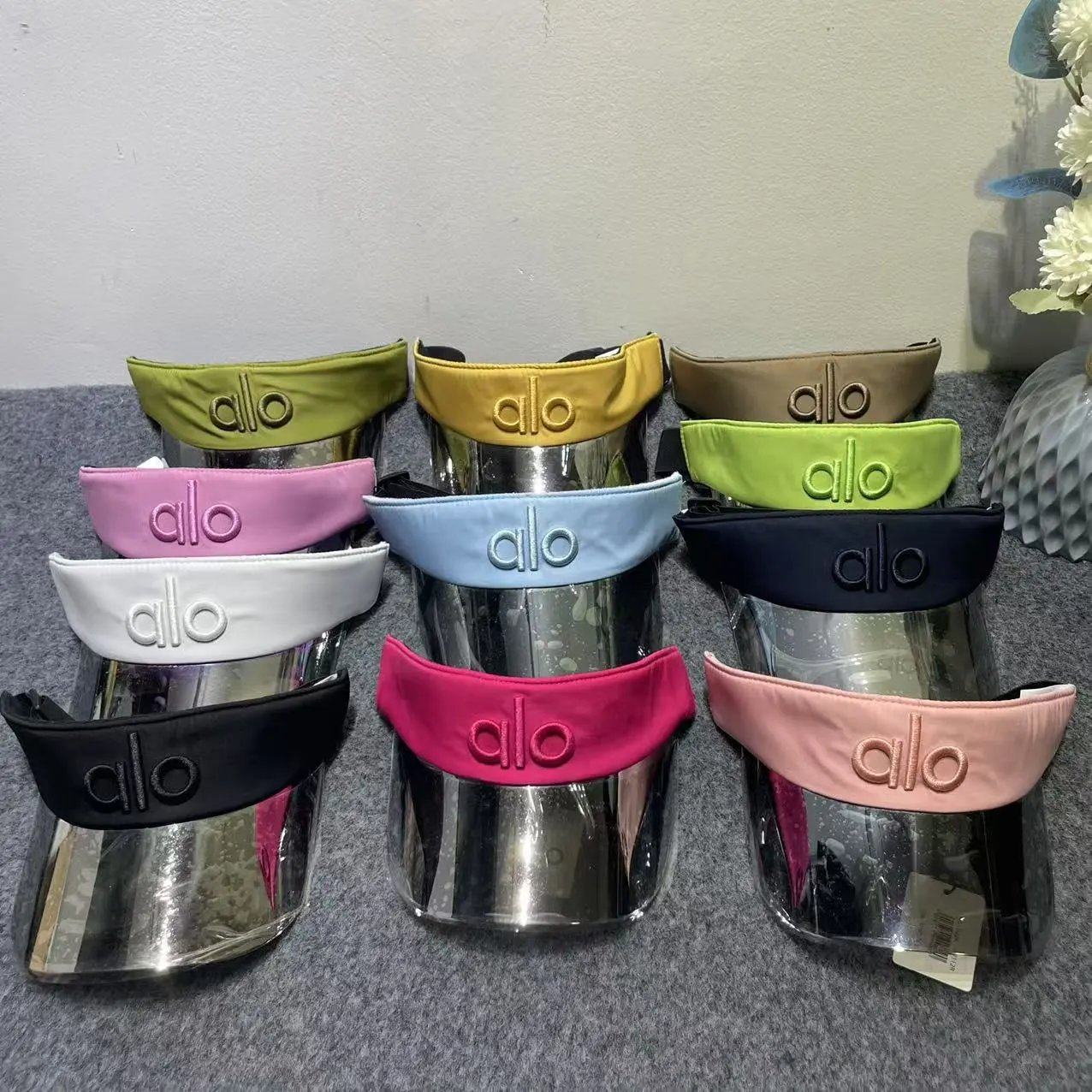 Alo Visor Multicolor Sport Sun Visor