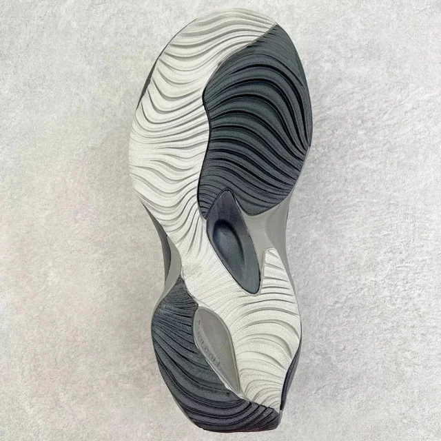 New Balance Sneakers AURALEE x Warped Runner product detail image 18