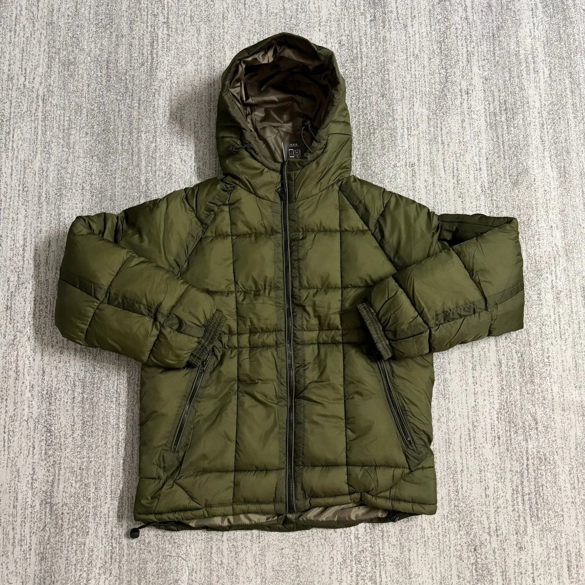 C.P. Company Jackets Hooded quilted puffer jacket with lens sleeve detail — Olive green