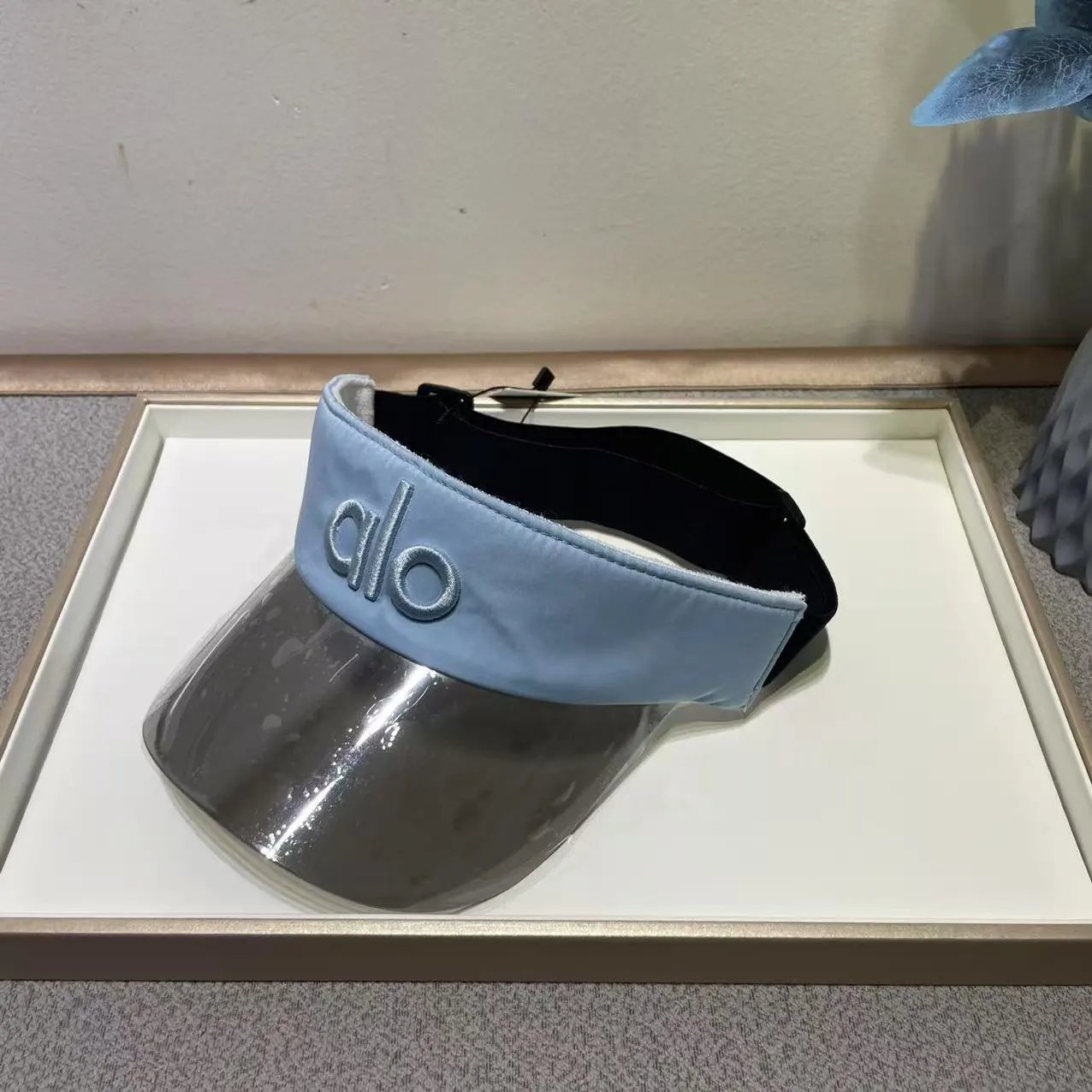 Alo Visor Multicolor Sport Sun Visor