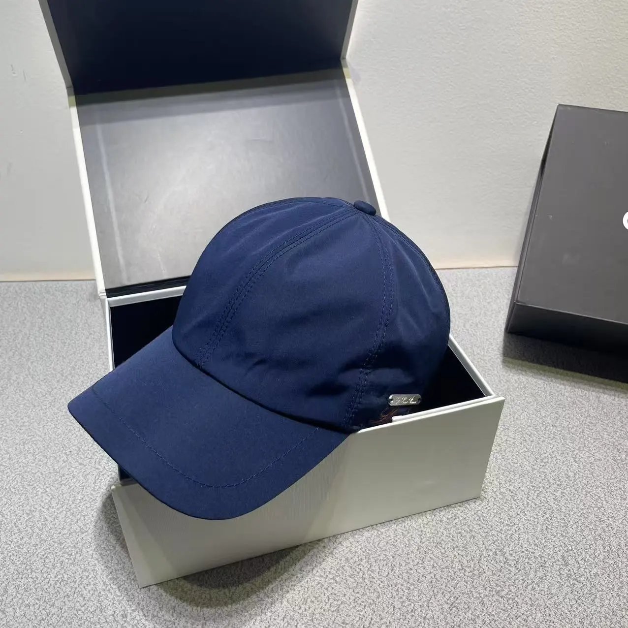 Unbranded Classic Six Panel Snapback Cap Assorted Colors Casual Baseball Hat