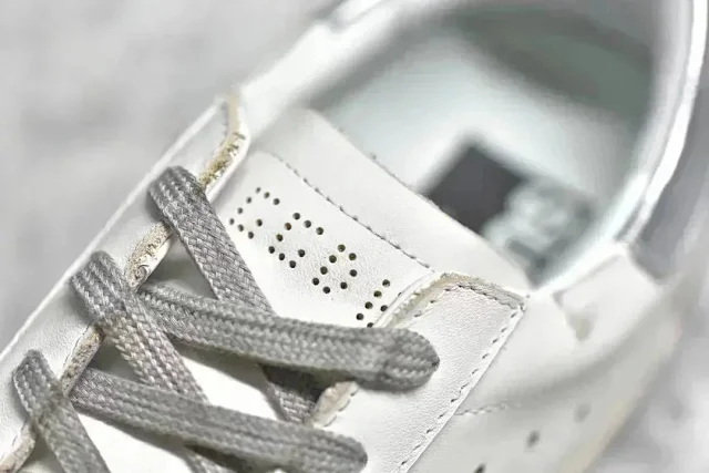 Golden Goose Sneakers Super-Star star-detail product detail image 10