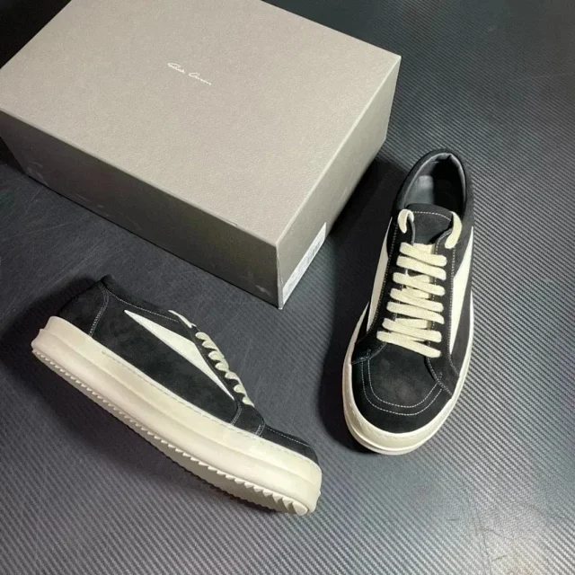 Unbranded Sneakers Low-Top Suede with Contrast Side Panel product detail image 1