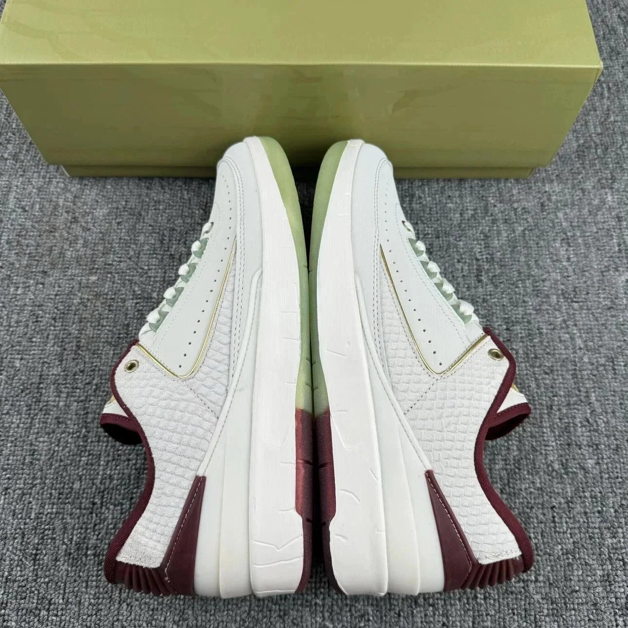 Air Jordan 2 White Burgundy Snake Print Casual Sneakers