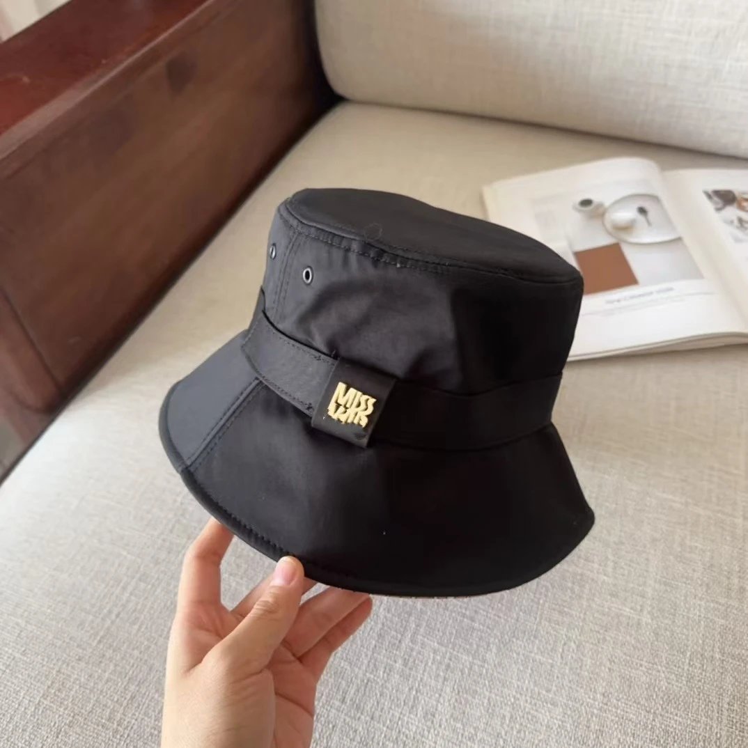 Miu Miu Bucket Hat Beige Black Reversible Casual Hat