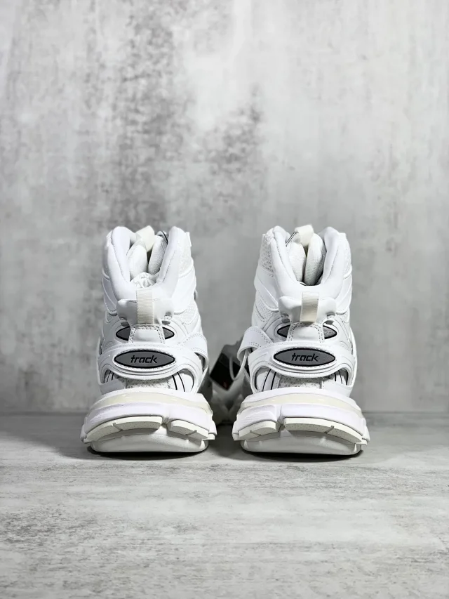 Balenciaga Sneakers Track Hike high-top product detail image 15