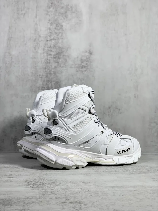 Balenciaga Sneakers Track Hike high-top product detail image 16