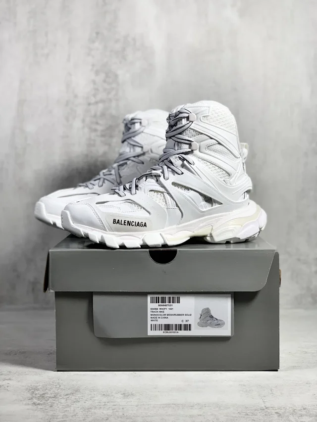 Balenciaga Sneakers Track Hike high-top product detail image 18
