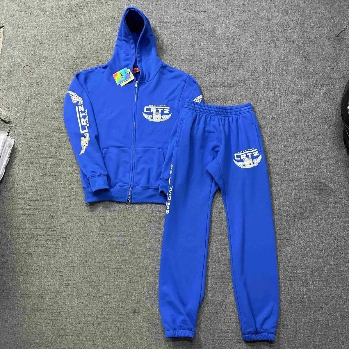 CRTZ One U.K. Quart Black Blue Green Zip-Up Hoodie And Jogger Set