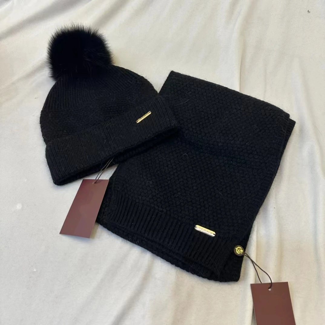 Unbranded Knit Pom-Pom Beanie and Scarf Set image 2