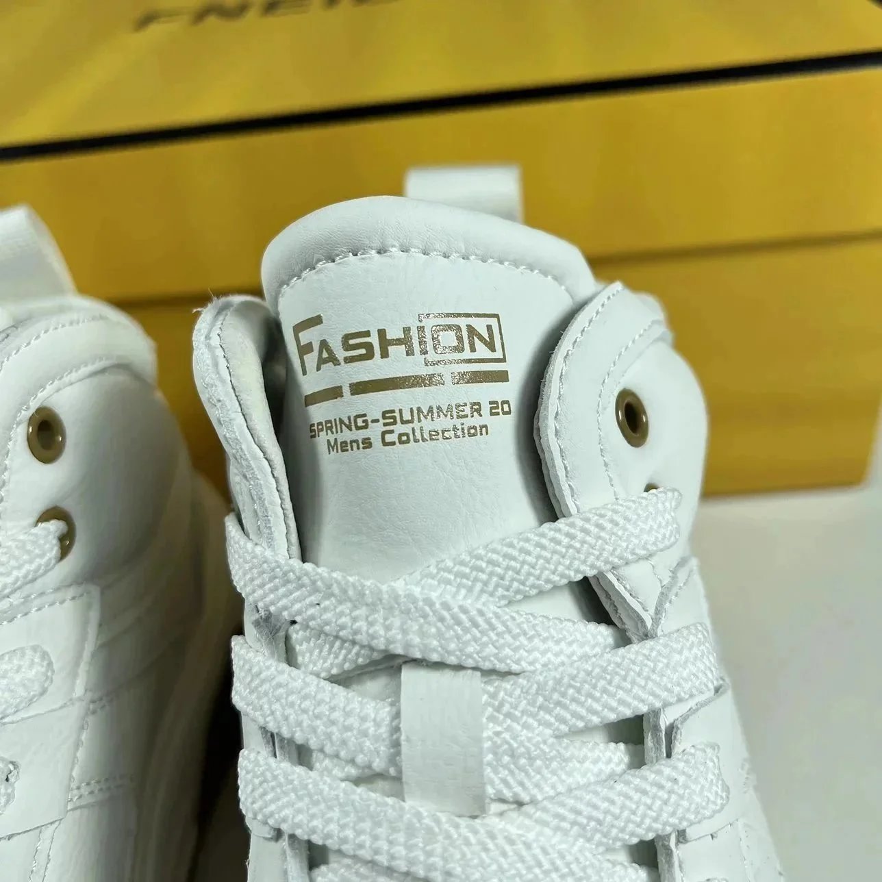 FNEIDL High Top White Black Casual Sneakers
