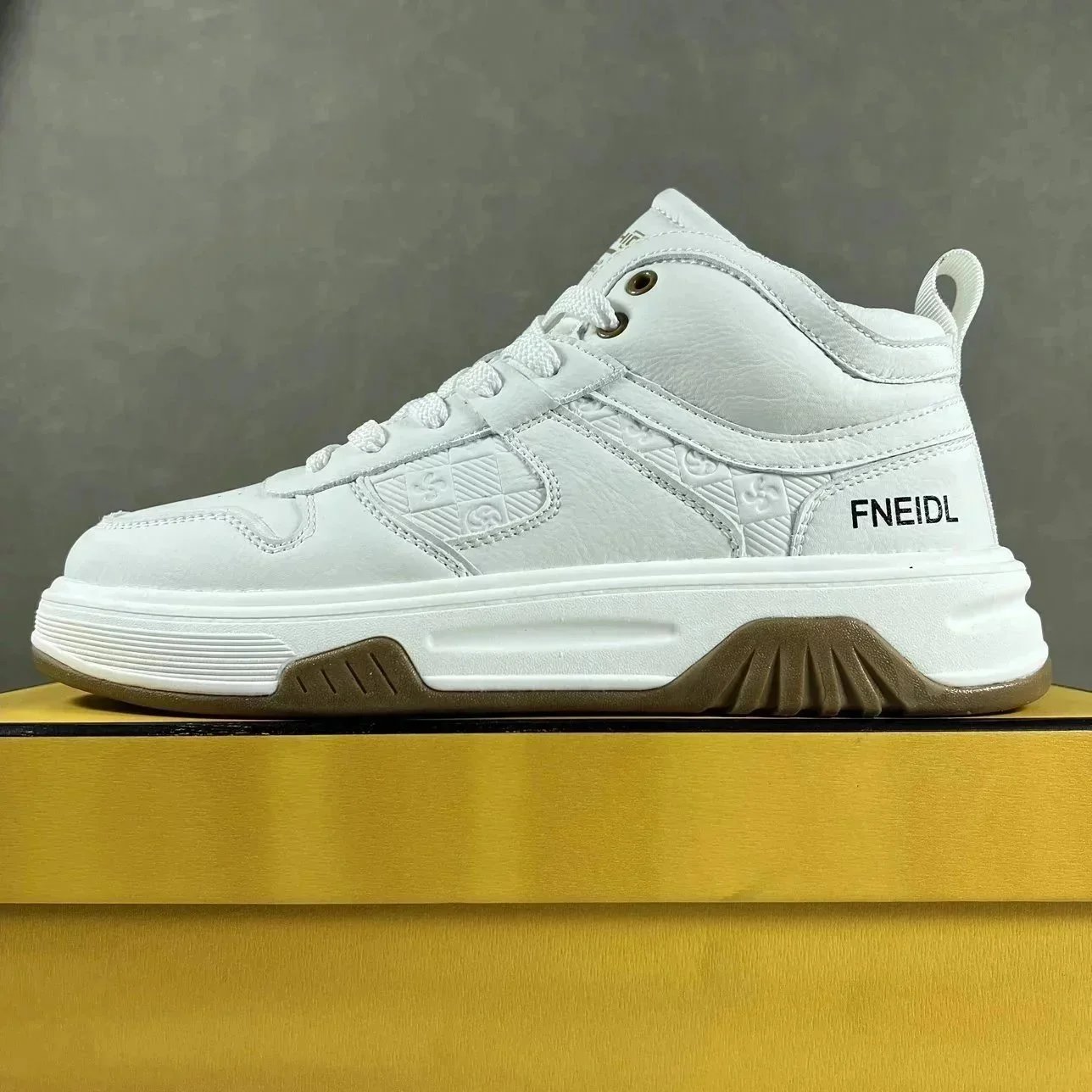 FNEIDL High Top White Black Casual Sneakers