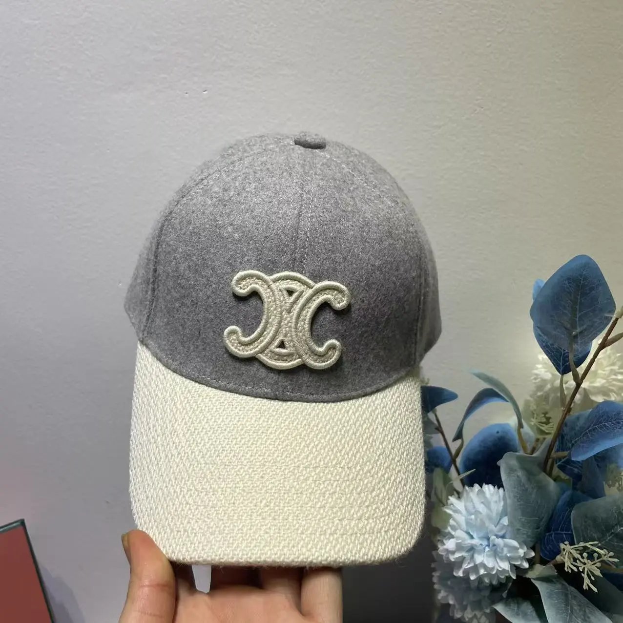 Wool Blend Baseball Cap Gray Cream Embroidered Letter C Two Tone