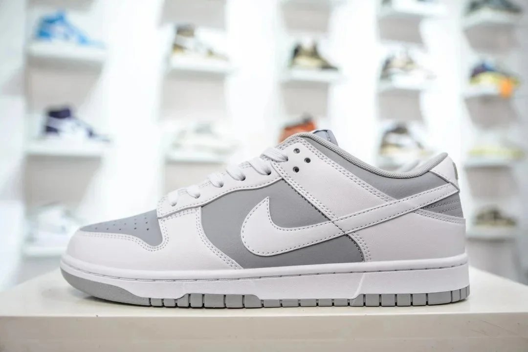 Nike Dunk Low White Grey Casual Sneakers
