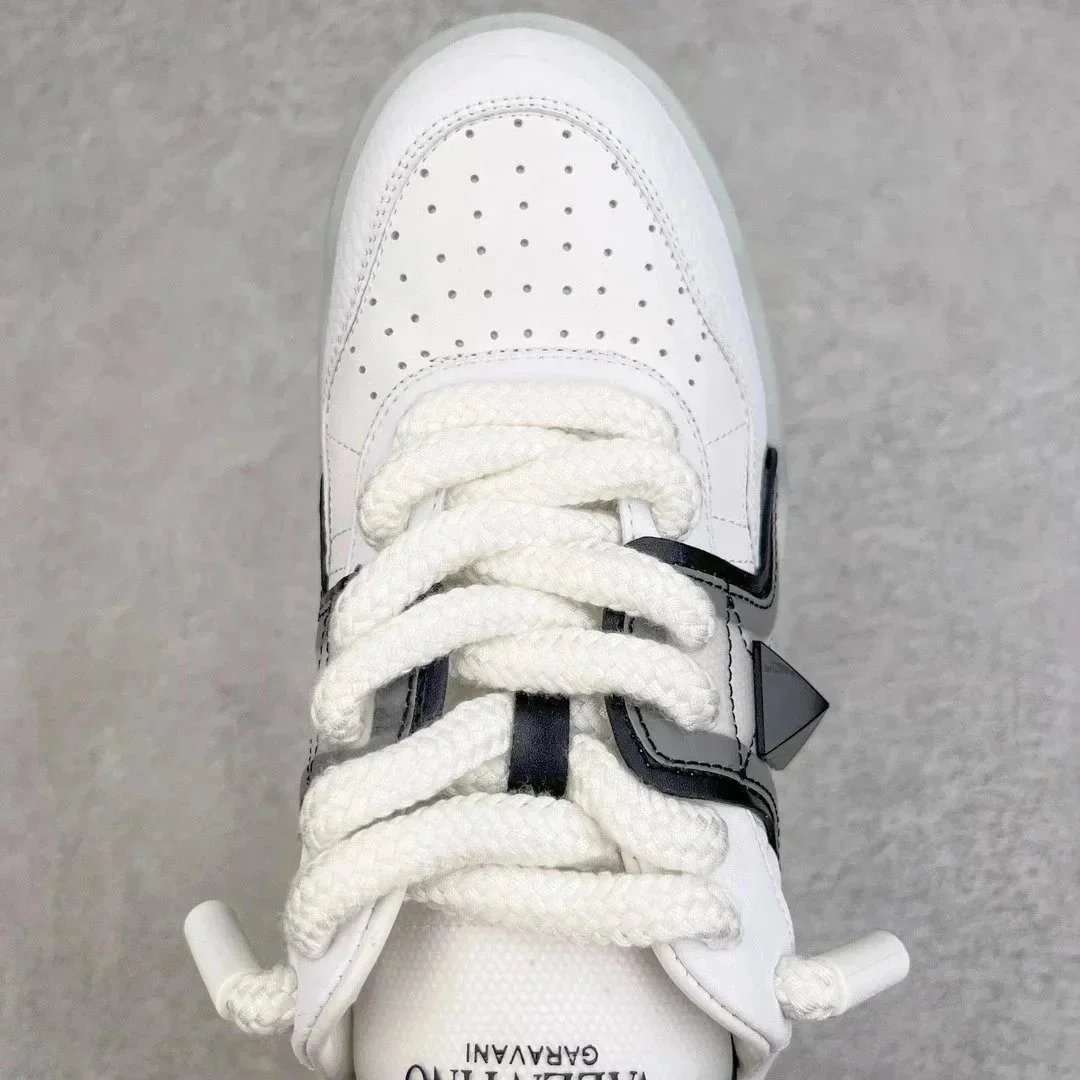 Valentino Garavani Sneakers One Stud XL platform image 5