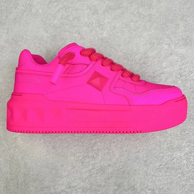 Valentino Garavani Sneakers One Stud XL platform product detail image 44