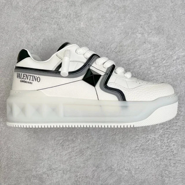 Valentino Garavani Sneakers One Stud XL platform product detail image 53