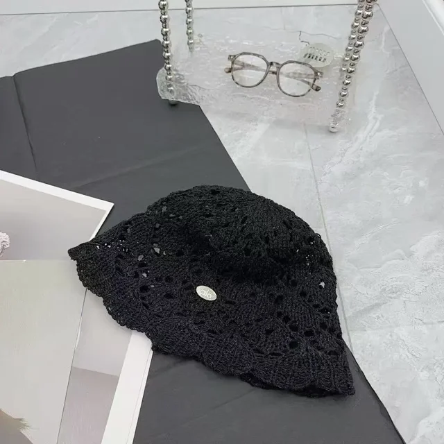 alo Hats Crochet openwork bucket hat with scalloped brim product detail image 6