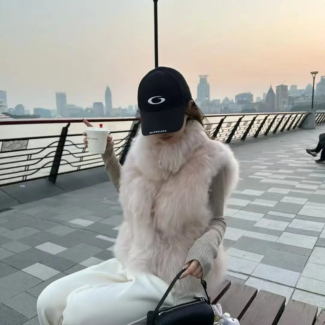 Balenciaga Logo Black Adjustable Baseball Cap
