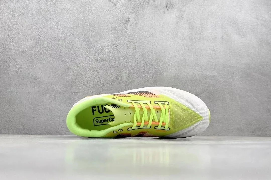 New Balance Sneakers FuelCell Rebel v4 image 3