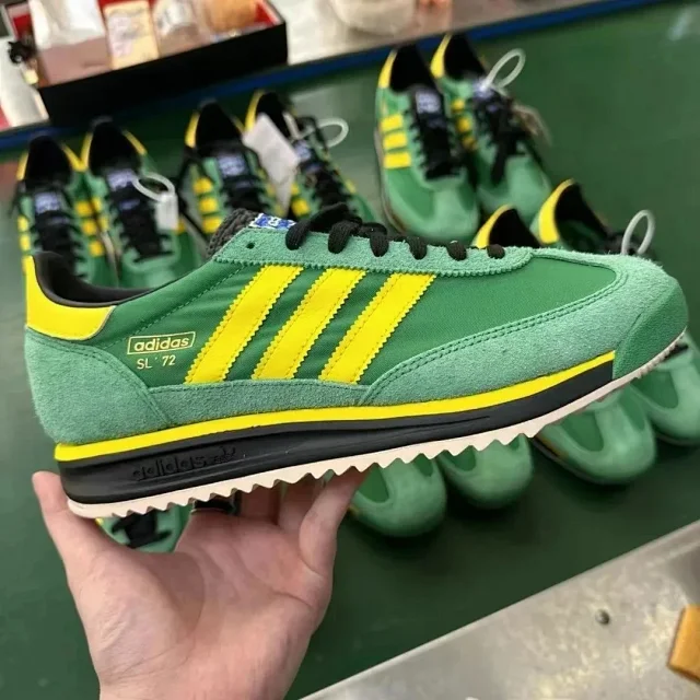 Adidas Sneakers SL 72 product detail image 1