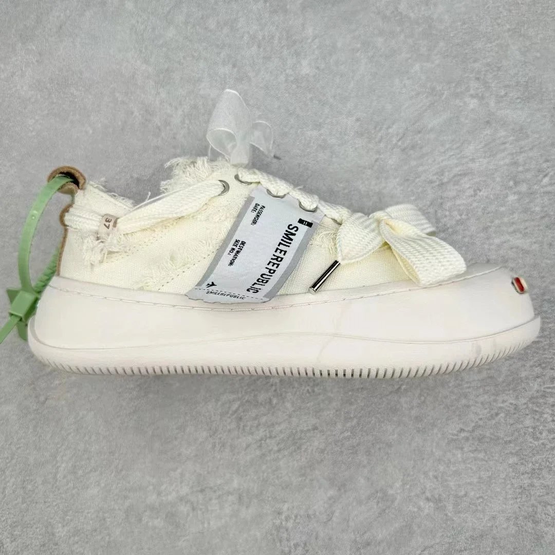 SMILEREPUBLIC Sneakers Classic Low.SP image 1