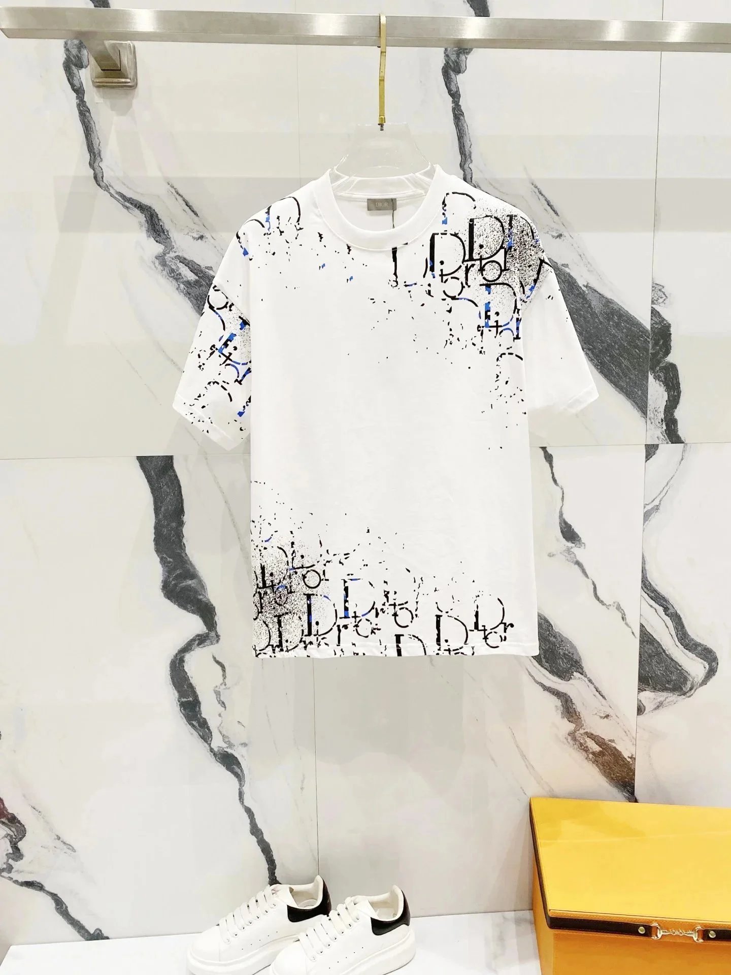Dior T-Shirts Logo and Oblique Print — 07