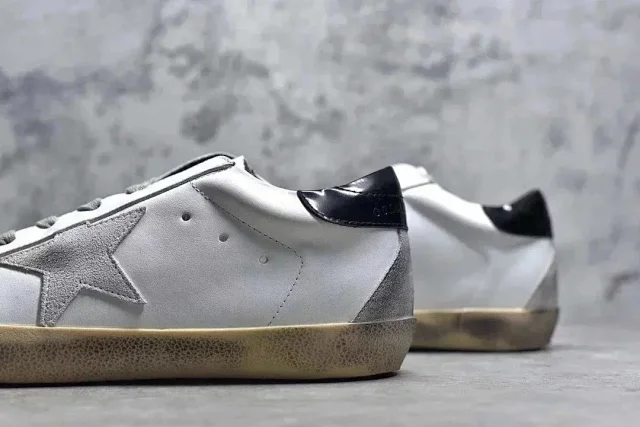 Golden Goose Sneakers Super-Star star-detail product detail image 19