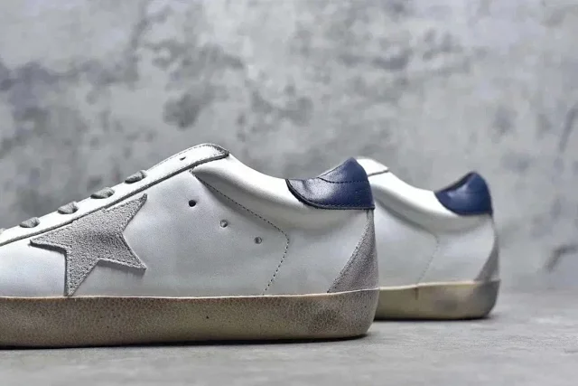 Golden Goose Sneakers Super-Star star-detail product detail image 45