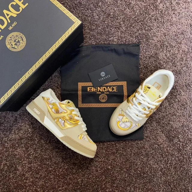 Fendi Sneakers Low-top lace-up leather and suede product detail image 19